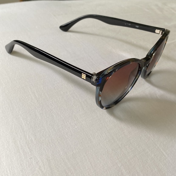 BCBG Maxazria sunglasses. Used in good condition. - Picture 4 of 6